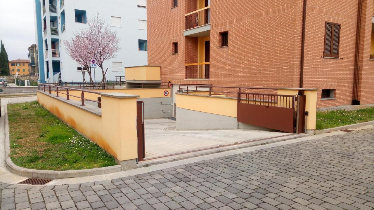 Appartamento Comodo Pisa Luaran gambar